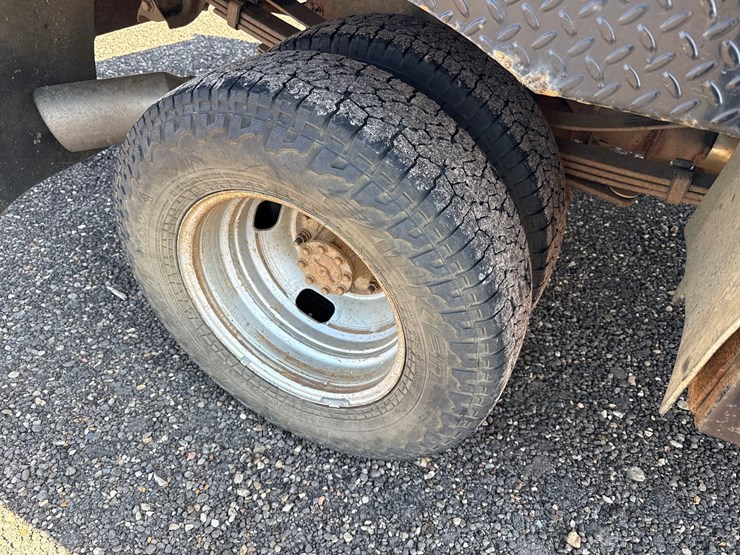 2013-ford-f350-xl-image-9