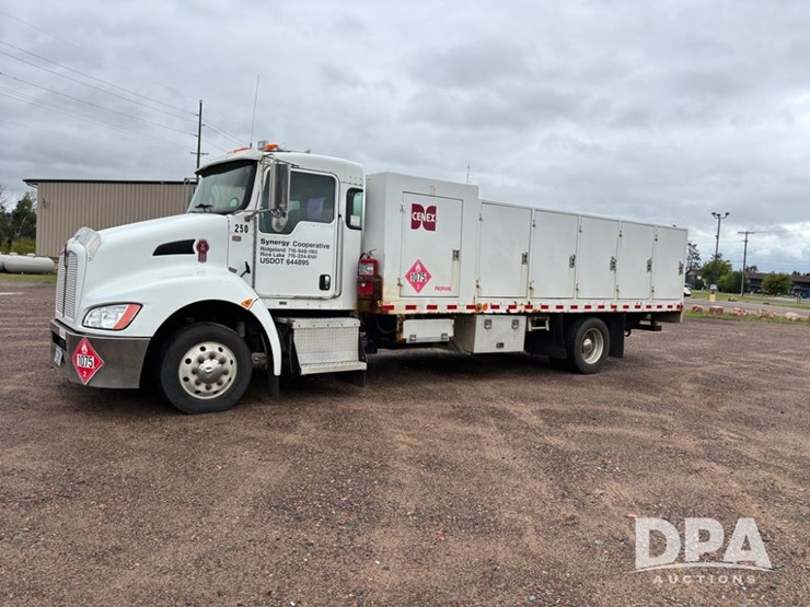 2012-kenworth-bottle-truck-(dr12101-unit-250)-image-16
