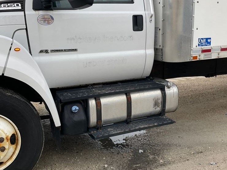 2018-ford-f650-image-16