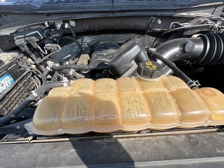 2017-ford-f150-lariat-image-60