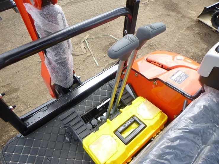 2025-tpm-16-hydraulic-excavator-image-21