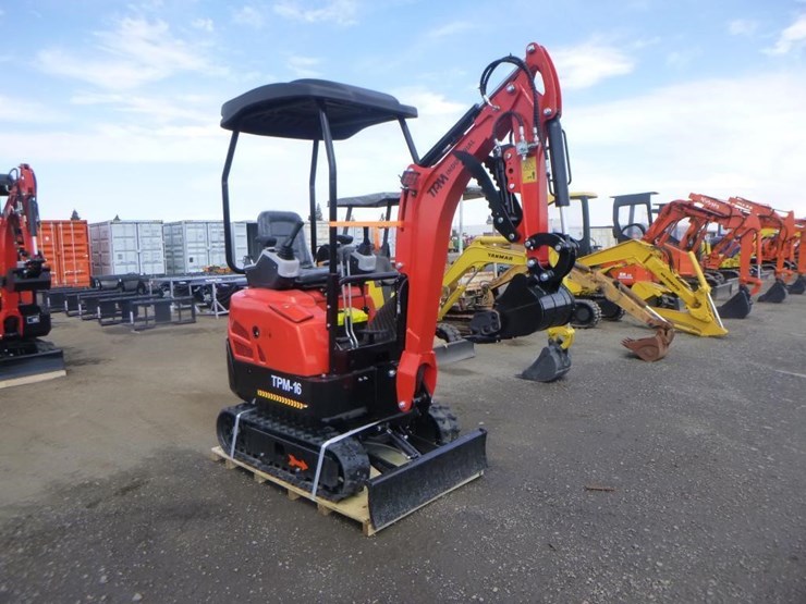 2025-tpm-16-hydraulic-excavator-image-2