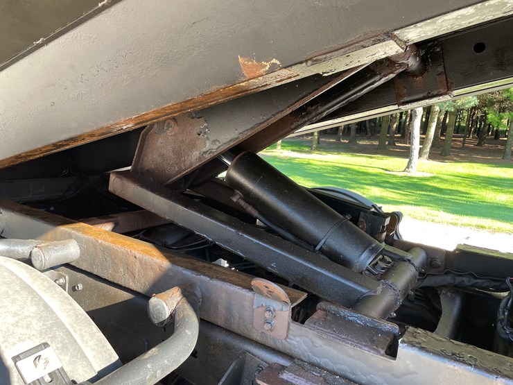 2018-dodge-ram-3500-image-45