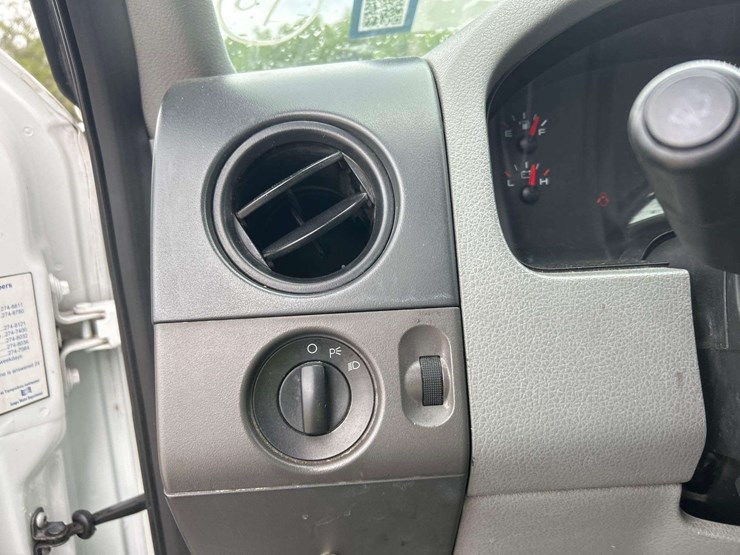 2005-ford-f150-image-15