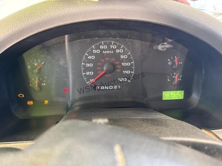 2005-ford-f150-image-17