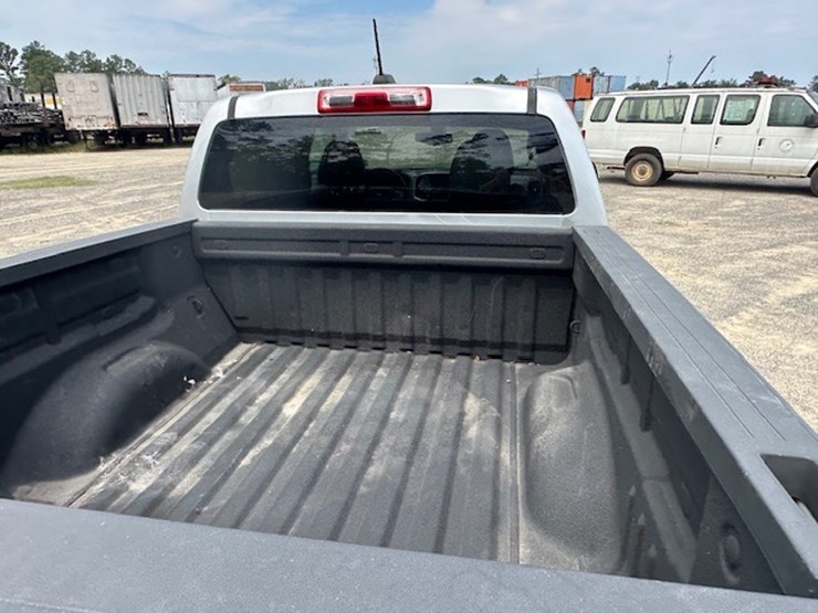 2020-chevrolet-colorado-image-9