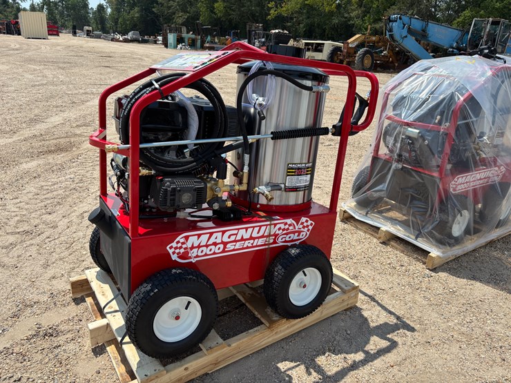 #2783-•-magnum-400-series-hot-pressure-washer-image-1
