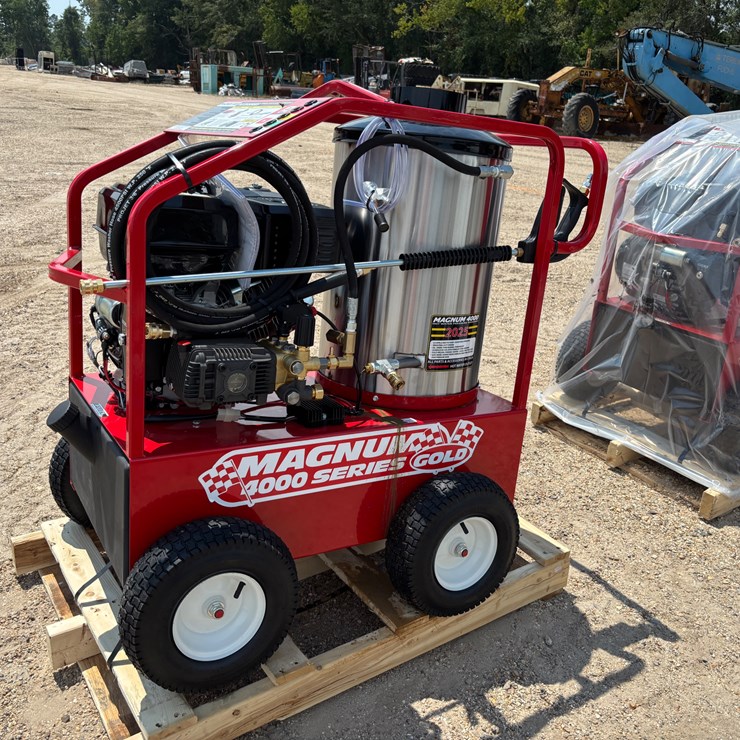 #2783 • MAGNUM 400 SERIES HOT PRESSURE WASHER