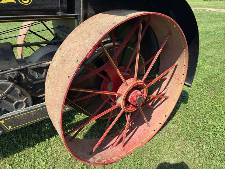 baker-22-40-tractor-image-17