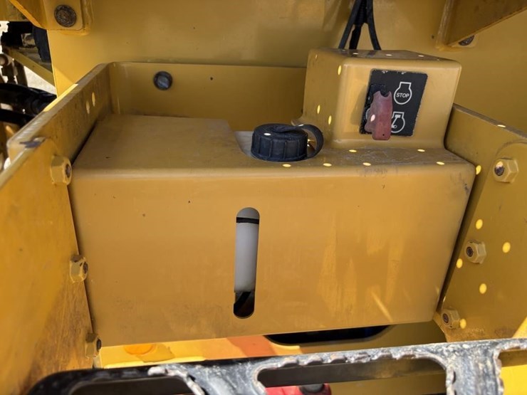 2019-caterpillar-930m-image-22