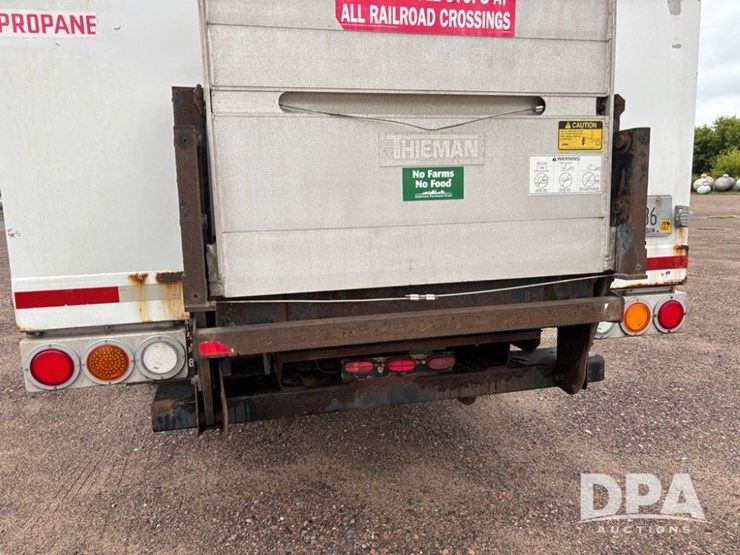 2012-kenworth-bottle-truck-(dr12101-unit-250)-image-48