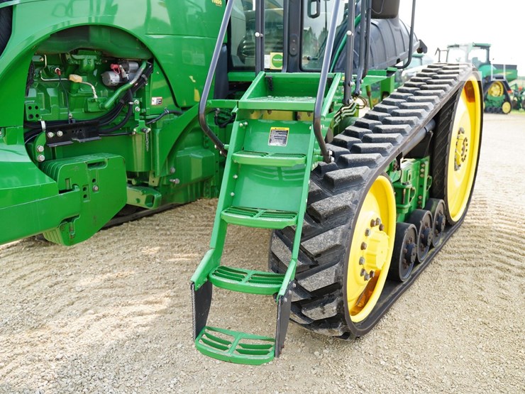 2013-john-deere-8360rt-image-10