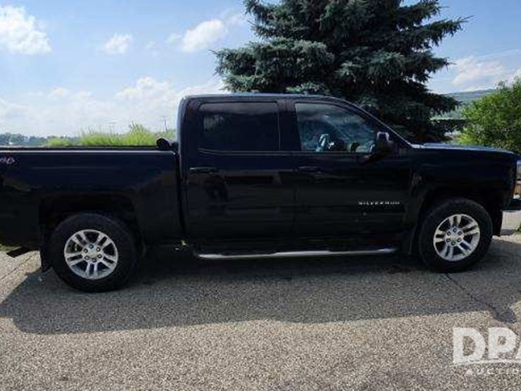 2015-chevrolet-silverado-image-6