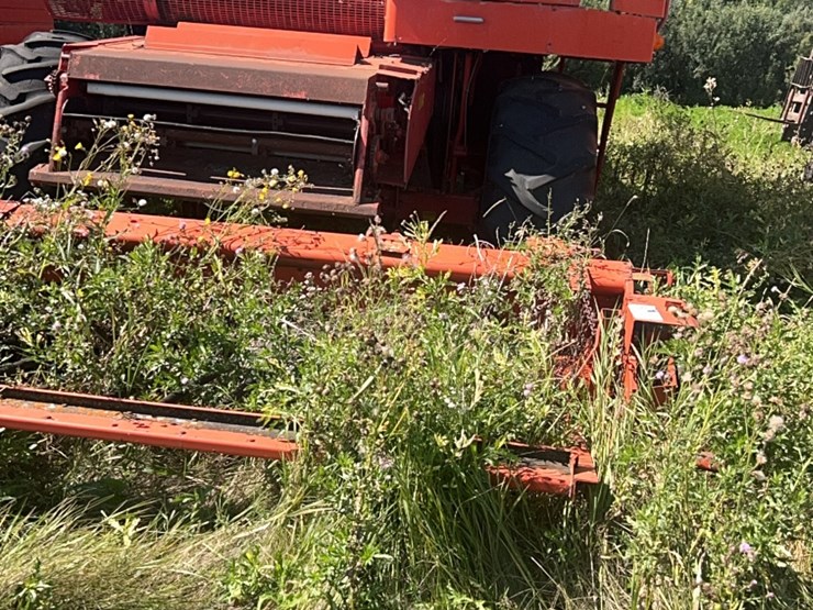 massey-ferguson-760-image-5