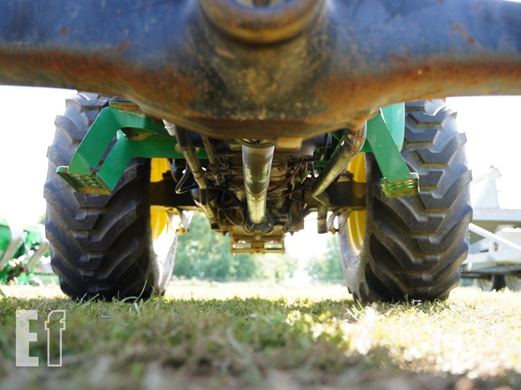 2004-john-deere-5220-image-13