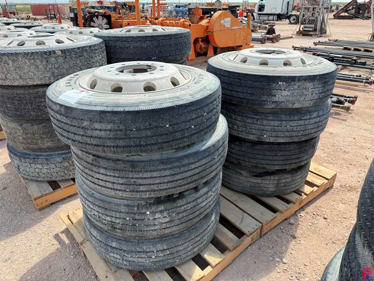 (8)-255/70r22.5-tires-w/-aluminum-/-steel-pilot-wheels-image-2