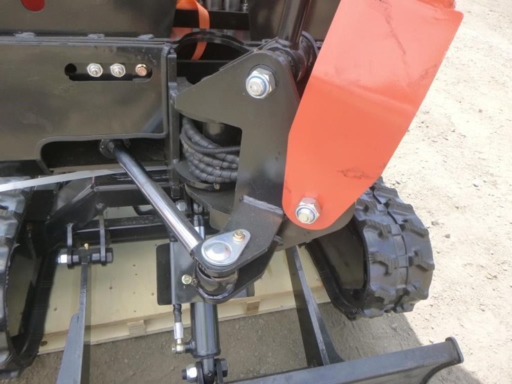 2025-tpm-20k-hydraulic-excavator-image-13