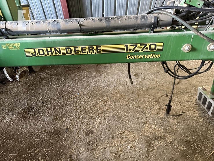 1997-john-deere-1770-image-5