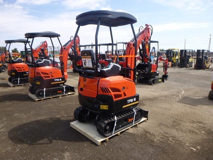 2025-tpm-16-hydraulic-excavator-image-3