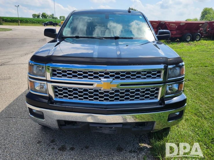 2015-chevrolet-silverado-image-8