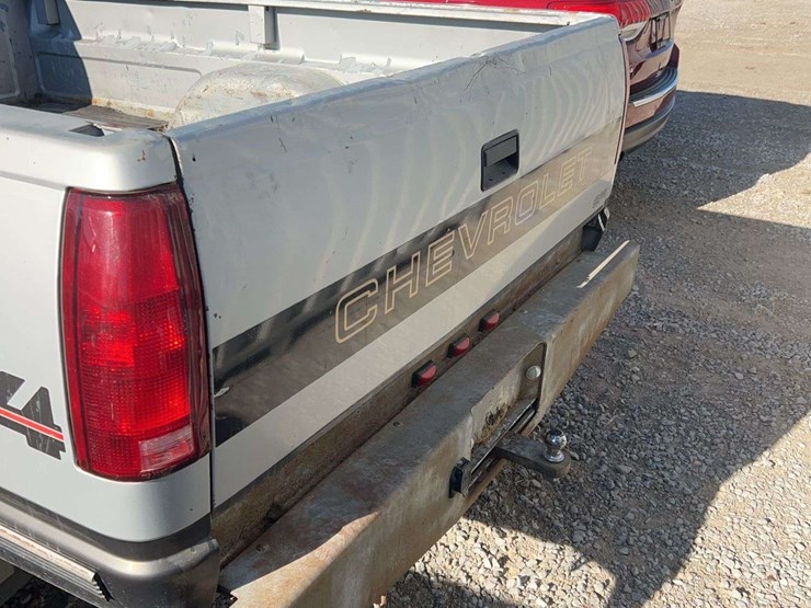 1990-chevrolet-2500-image-8