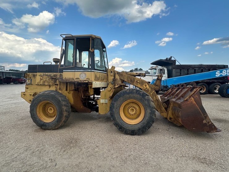 caterpillar-918f-image-6