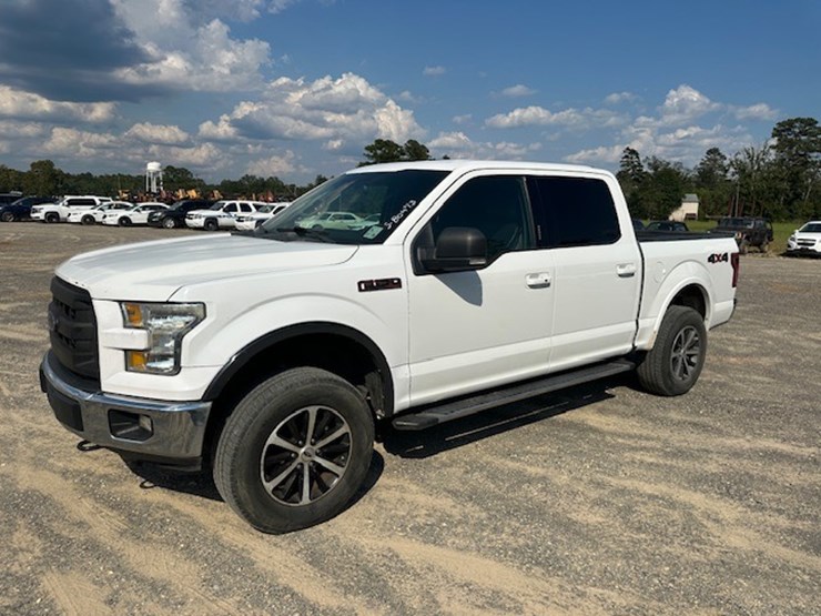 2017-ford-f150-lariat-image-1