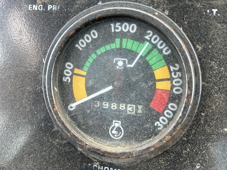 j-i-case-1070-image-29