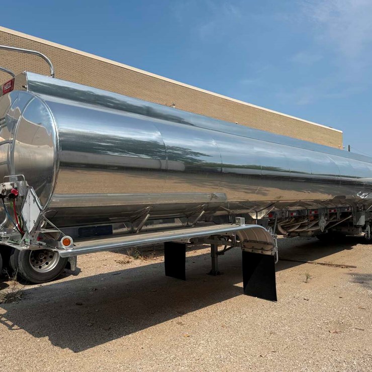 2019 HEIL TANK