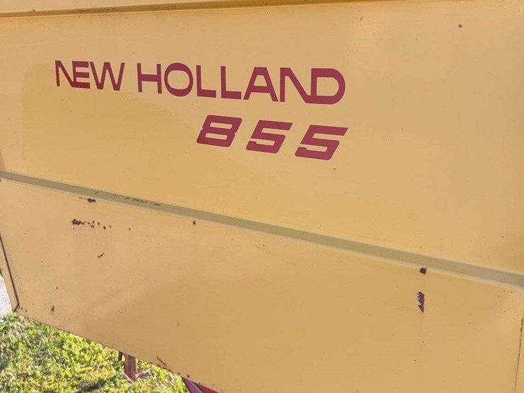 new-holland-855-image-13