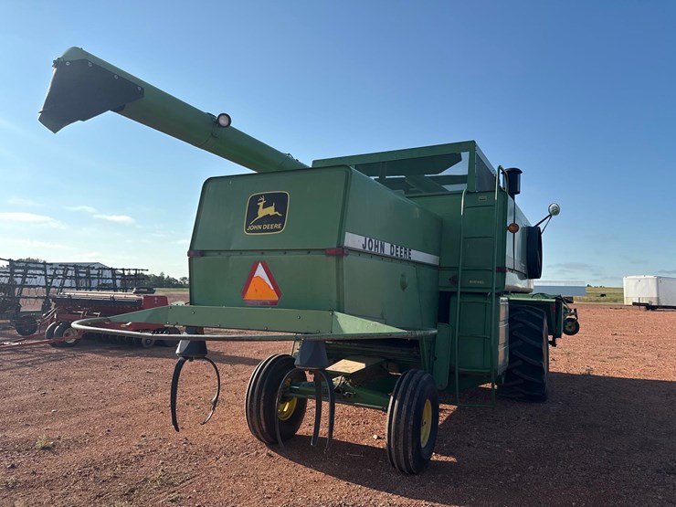 1981-john-deere-7720-image-4