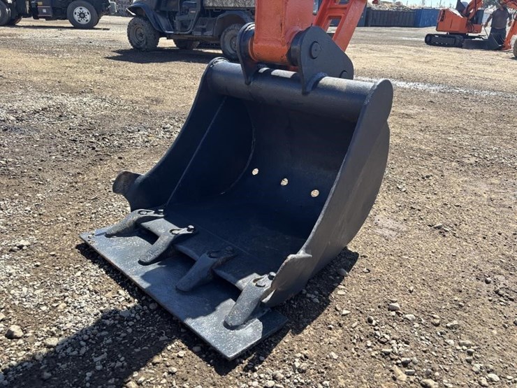 kubota-kh033-image-11