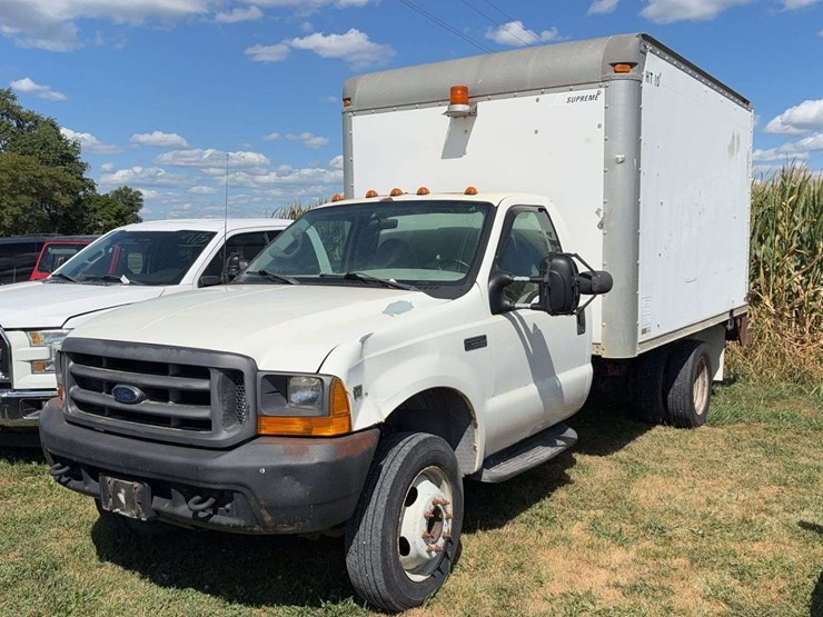 2000-ford-f550-image-1