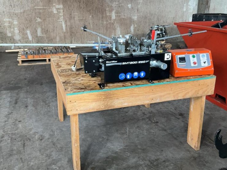 #217-•-2022-wood-mizer-bmt200/250-automatic-setter-image-1