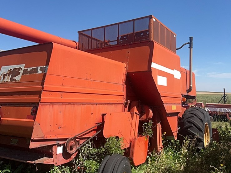 massey-ferguson-760-image-22