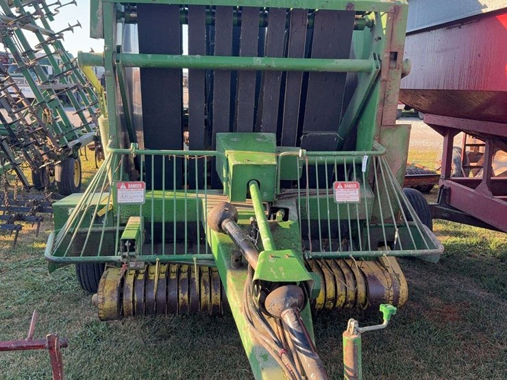 john-deere-510-image-2
