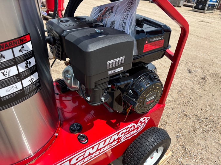 #2782-•-magnum-400-series-hot-pressure-washer-image-4