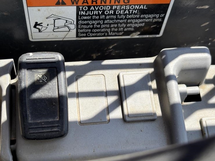 2019-kubota-svl75-2-image-29