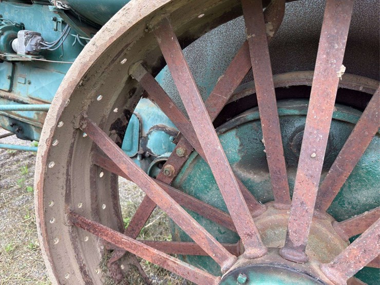 allis-chalmers-20-35-model-e-image-26