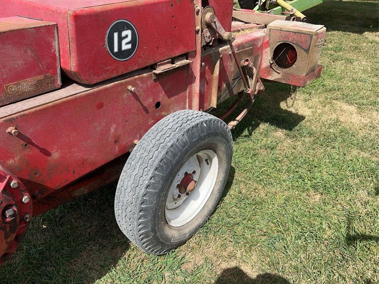 massey-ferguson-12-image-6