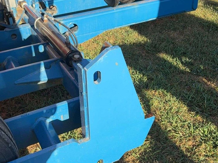 kinze-2600-image-9