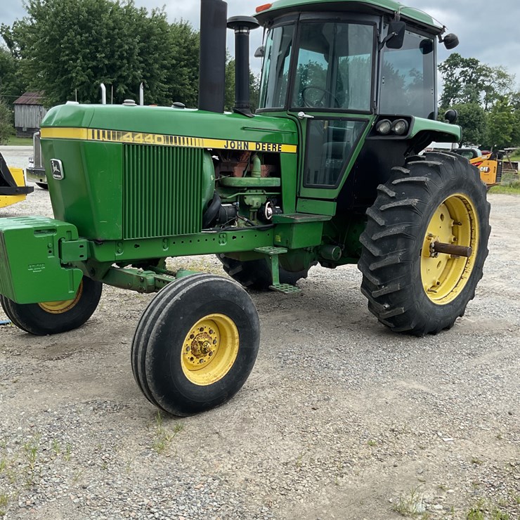 JOHN DEERE 4440