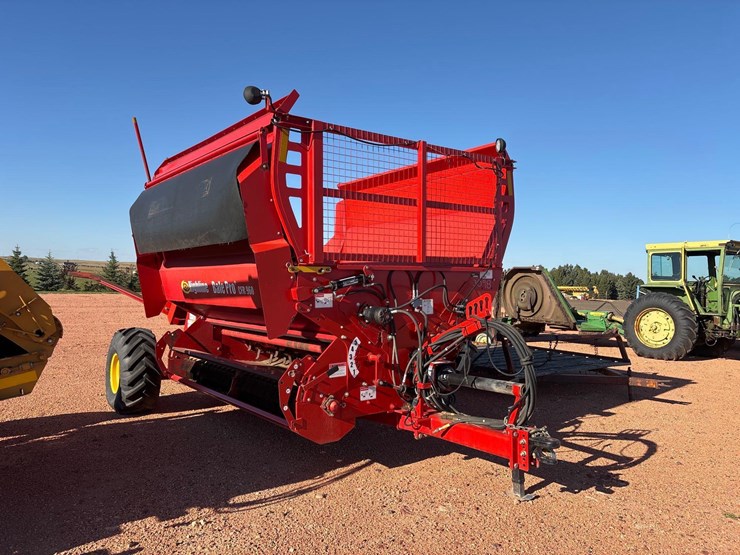 highline--cfr-960-bale-processor-image-3