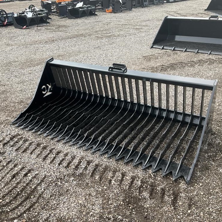 #621 • 76" Skid Steer Skeleton Bucket High Side