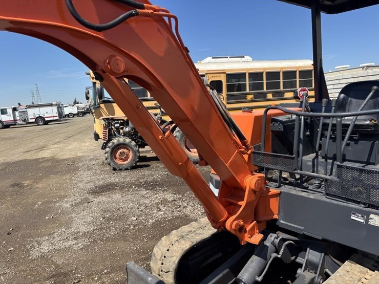 kubota-kh033-image-17