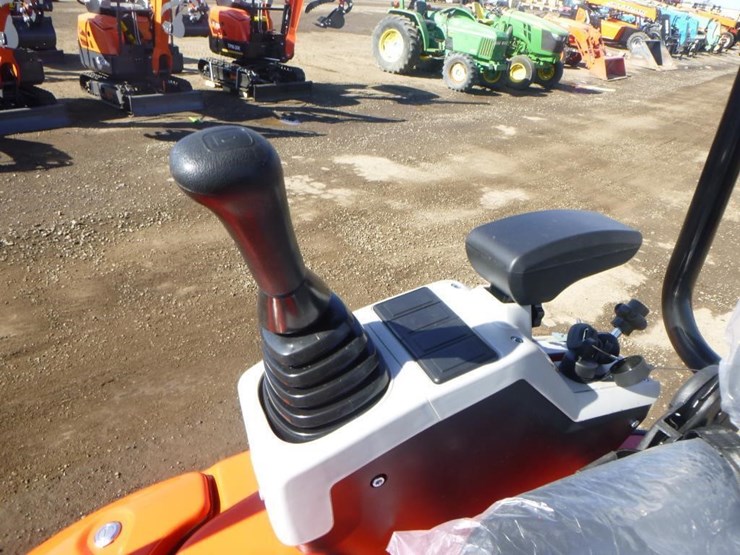 2025-tpm-20k-hydraulic-excavator-image-22