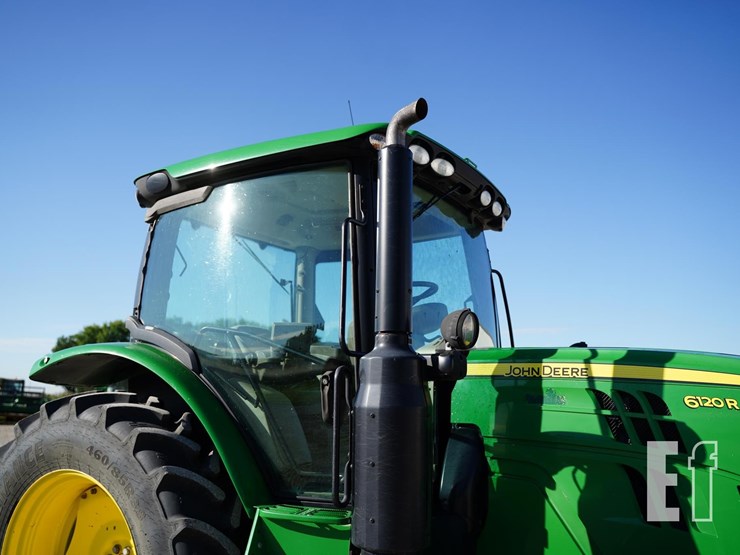 2018-john-deere-6120r-image-19