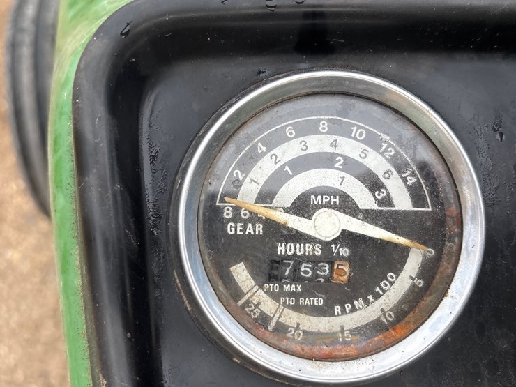 john-deere-850-image-10