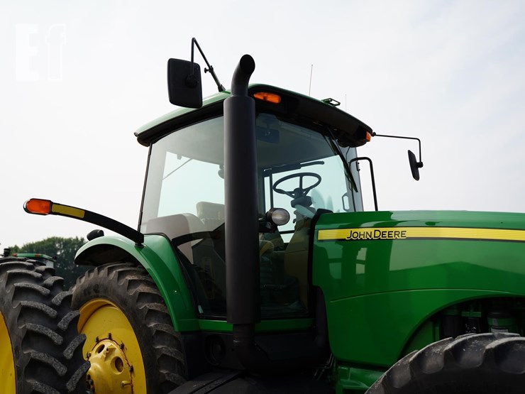 2009-john-deere-8330-image-21