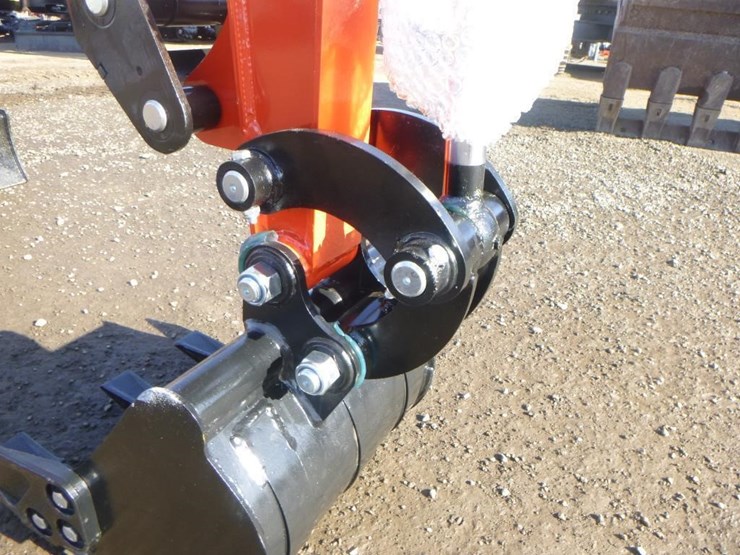 2025-tpm-20k-hydraulic-excavator-image-11
